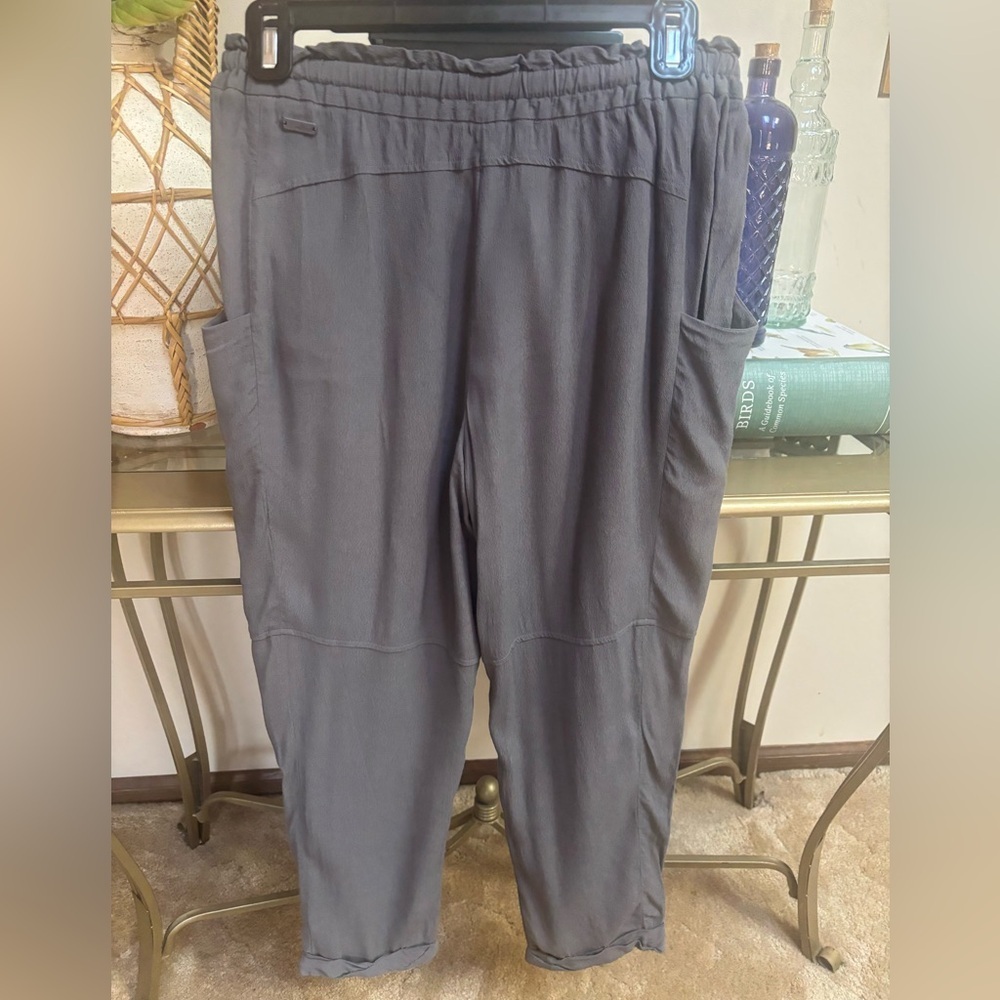 WILFRED ARITZIA ALLANT PANT CROPPED HIGH RISE GRAY LINEN TROUSER JOGGERS SZ SM - Picture 3 of 11